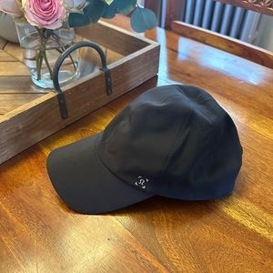 Unisex lululemon hat in black - one size